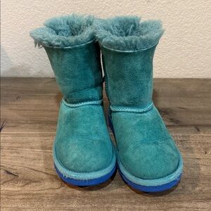 Ugg turquoise and blue Suede Boots